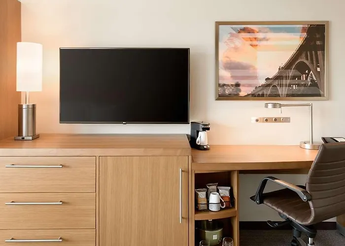 Hyatt Place Medical/university District Hotel 4*